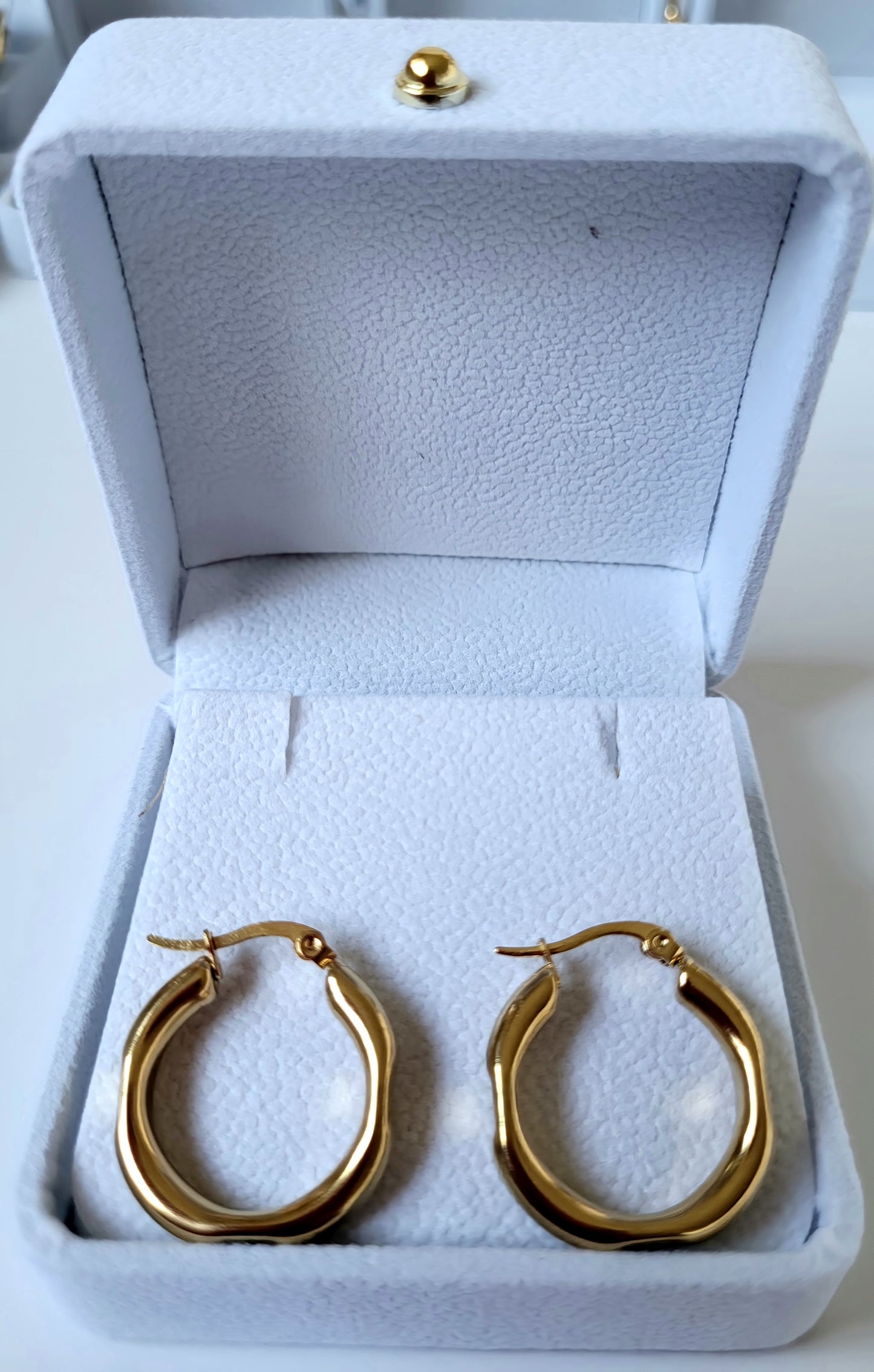 Earrings,18k gp,hypoallergenic